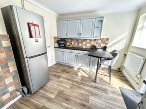 Photo 10- click for photo gallery